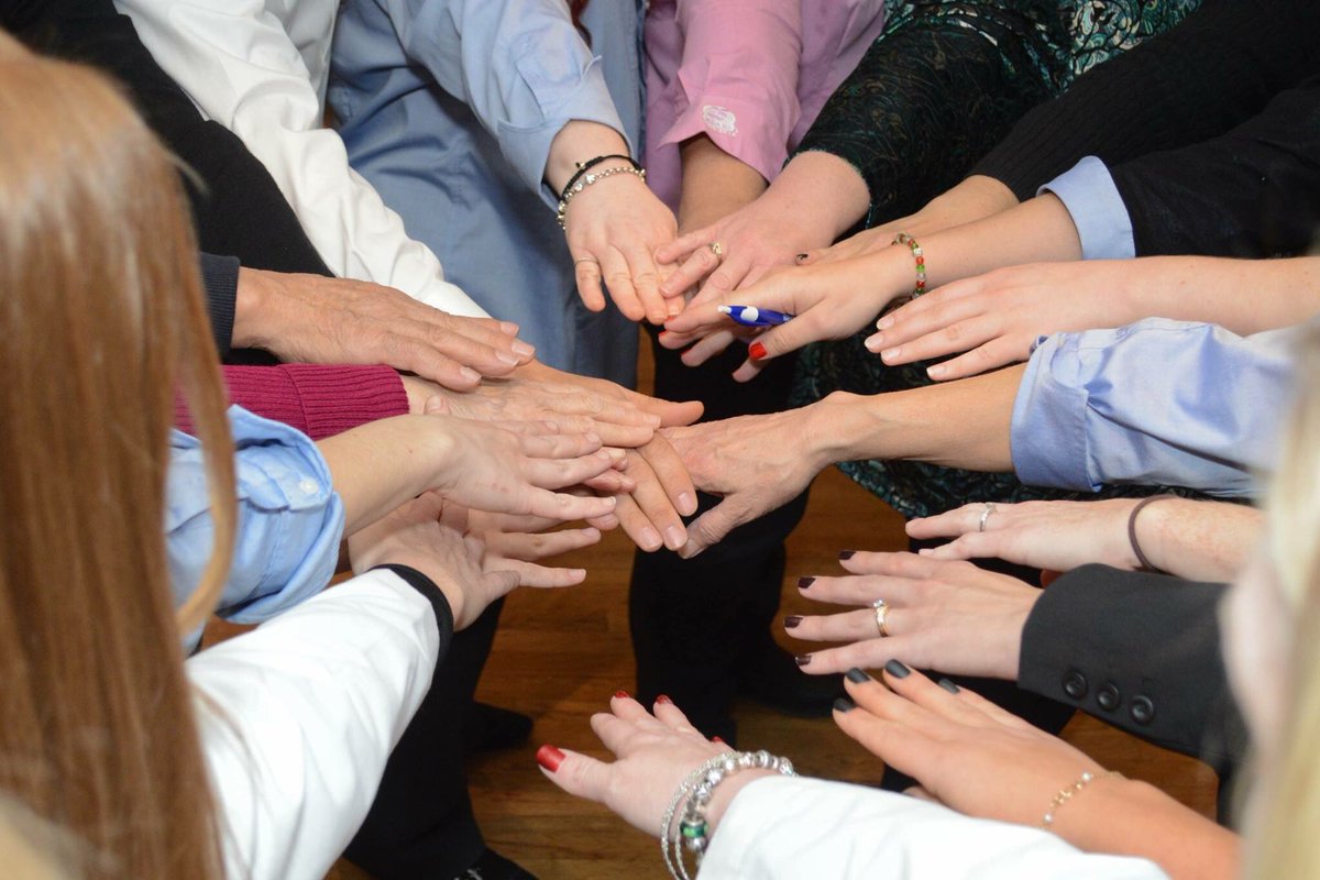 hearingmissions's tweet photo. There is no "I" in team, our mission team is amazing! #noearleftbehind #SGHA #sotheworldmayhear #doyouhearwhatihear #whiteglovetreatment https://t.co/duHnudUhlM