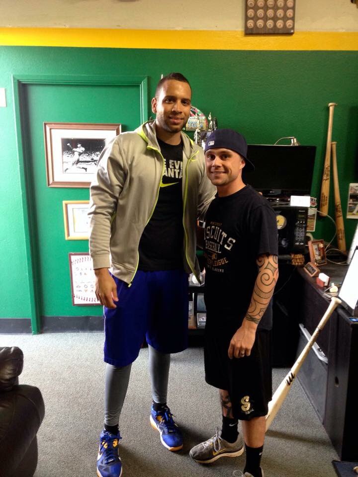 PunchoutBB's tweet photo. The man James Loney!
66 days and counting until baseball season. #missingrealsports #missingwarmweather https://t.co/xzRiv7FOol