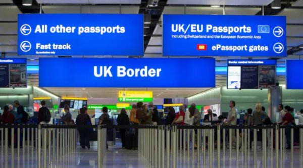 Claire Halstead tweet media