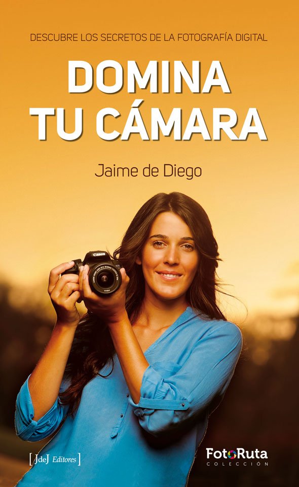 ¡Buenos días! Hoy queremos recomendarte un libro 🤓 "Domina tu cámara". Y si lo tuyo son más los cursos, recuerda ➡ tips4pics.com