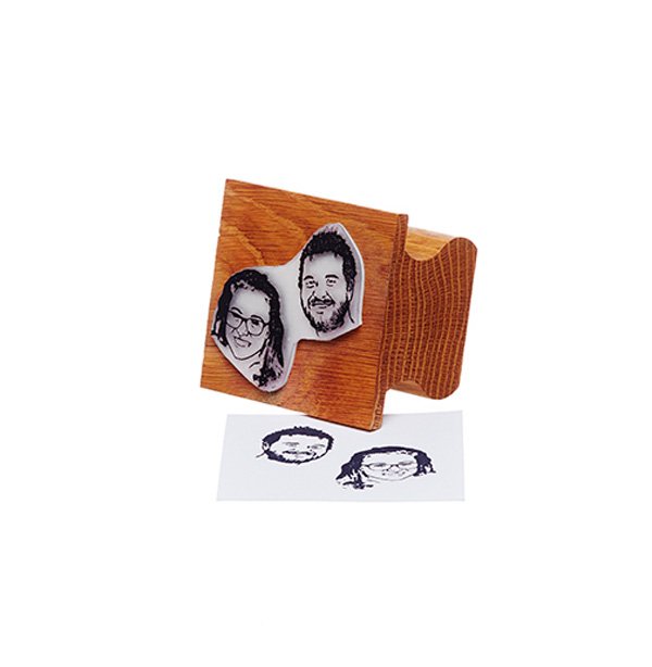CountyWeddings's tweet photo. Get creative & decorate your #wedding #stationery with a custom-made couples stamp. Available at Get Stamped UK @EtsyUK #CWM2016 #Wedding https://t.co/5FsFaJcDd3