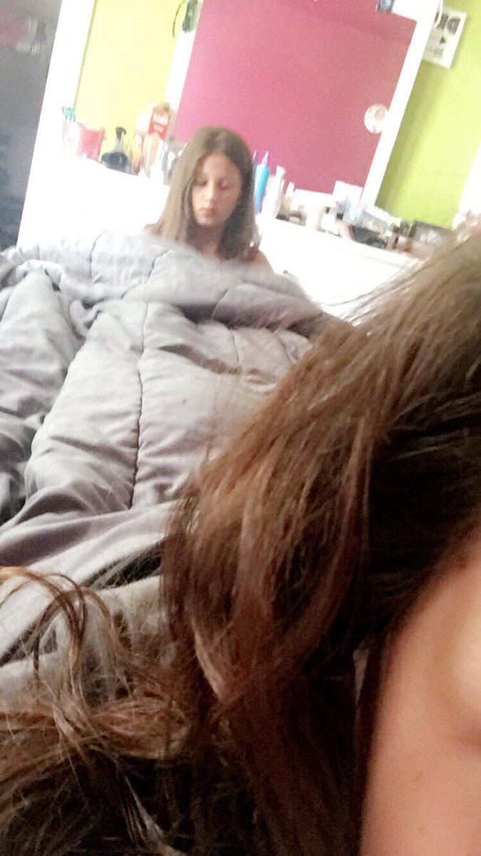 larsen62larsen's tweet image. Bella is full of too much energy and is too funny, I wouldn't want her sassy ass any other way💕
#poorlighting