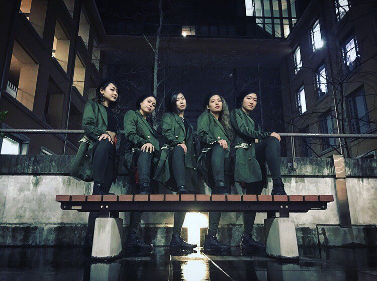 alttype's tweet photo. 【THE GOLD GUEST紹介！】

《 Lusty Nail 8th 》

現役女子ダブルダッチャーの憧れ、そして目標とされるチーム。
そんなLusty Nailが今年も間違いない５人で新年一発目のGUEST SHOWCASEを飾ります！！ https://t.co/S0YWdjzRQn