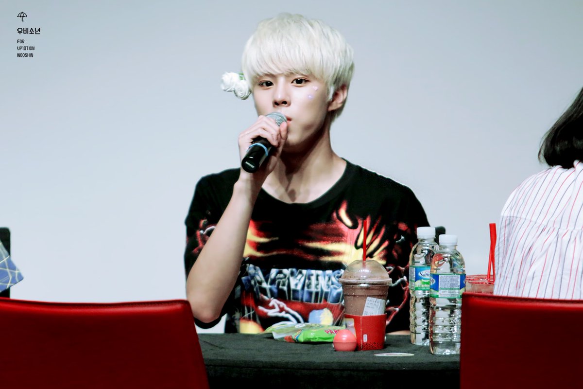 WS_1027's tweet photo. 160820 @UP10TION
#UP10TION #업텐션 #우신 #김우석 #WOOSHIN https://t.co/wSYmYYO58g