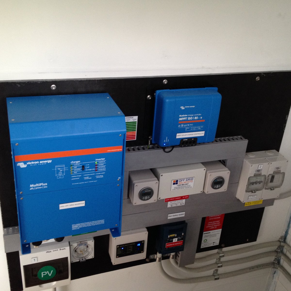 offgridsolarkit's tweet photo. 3kw Stand-Alone Power system - Boonah
Thanks for the outstanding hospitality Helmet https://t.co/RHWUollasA