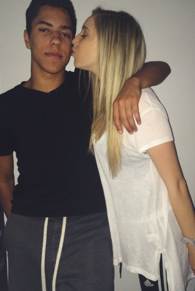 olive_dott's tweet photo. Sorry I'm late titty. Can't wait for us to be the next Talia and Chaz!!! Hope you had a great day 💛 https://t.co/LQnvAAT3s6