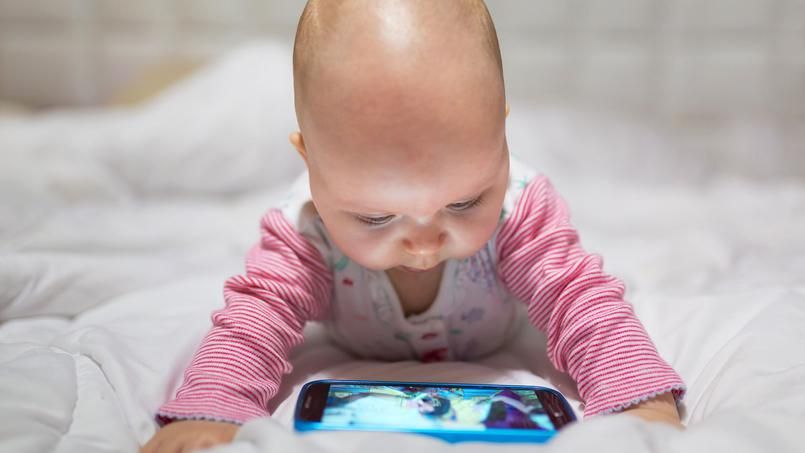 Surtout, ne pas abuser des écrans chez les tout-petits - Via <a href="/LeFigaro_Sante/">Le Figaro Santé</a>
buff.ly/2i6KGzh