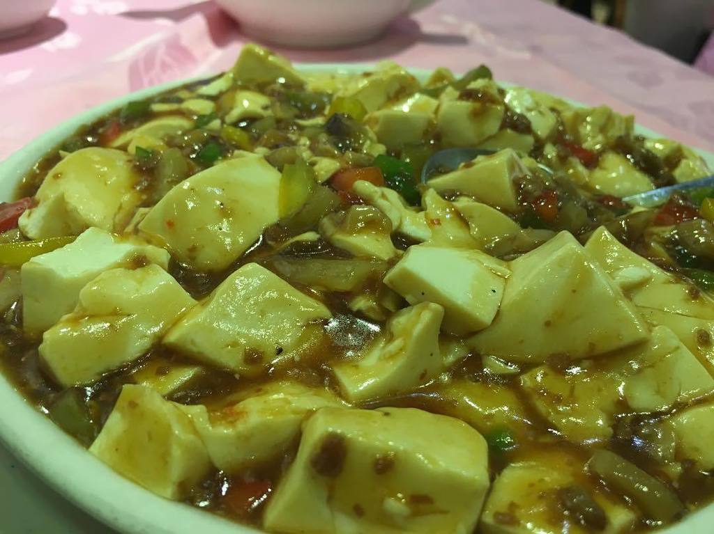 stogovegan's tweet photo. これは街中で食べた、#vegan 麻婆豆腐。美味かった。Sham sui po のどこか。忘れちゃった。笑

#ヴィーガン #ビーガン #ベジタリアン #Vegan #Vegeta… https://t.co/apPgzXA5tt https://t.co/G9P6A4sZxx
