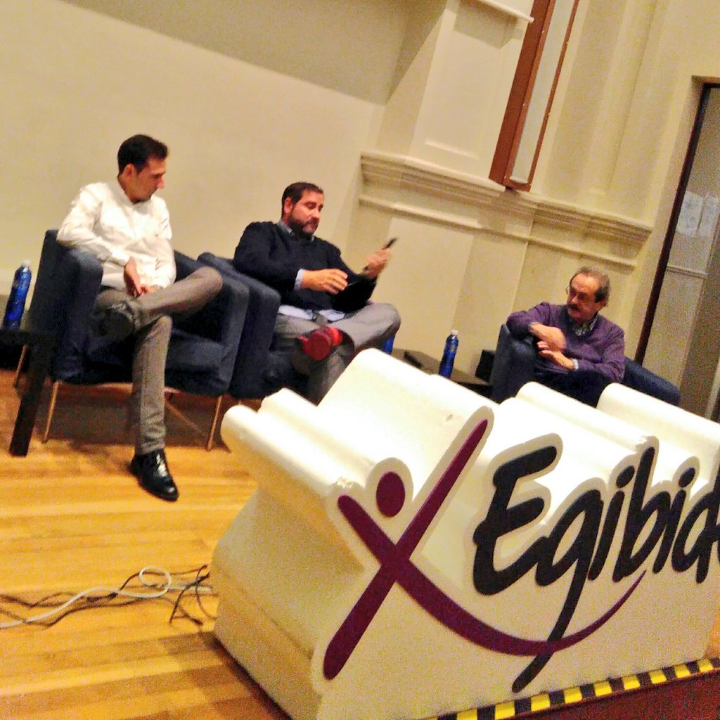 egibidealumni's tweet photo. Un placer aprender y compartir junto a @airestudioscoop @vitoriagasteiz @Secot_ @AjebaskAlava  en Diálogos de Emprendimiento @EGIBIDE https://t.co/hjRNDUJbOo
