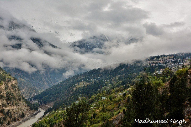 HumHaiHimachali's tweet photo. #Recong Peo, District HQ of Kinnaur, Himachal. https://t.co/RiBCMsVz3v
