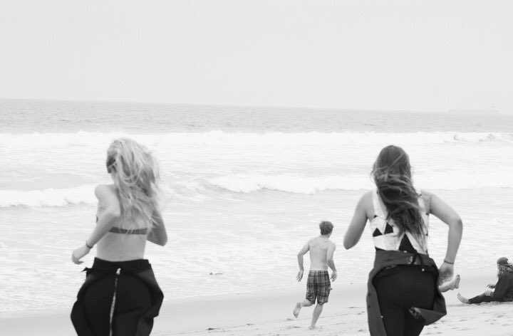 BrynnBinggeli's tweet photo. I love you. I love you. I love you. Special day x3!?!! Hbd to my ride or dies 🎈so so grateful for you all https://t.co/snMiF8fdyw