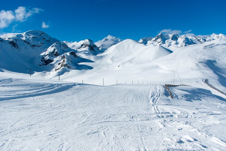 LOTTravel's tweet photo. #Francja #narty #Sylwester
3* #hotel blisko wyciągu #skipass #przelot na tydzień już od 1482zł!!!
#LOTTravelDeals
https://t.co/RLjk3uLwkU https://t.co/xfUs8DYFby