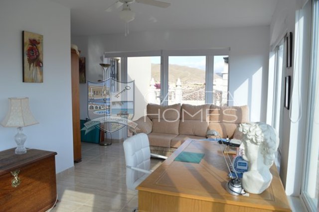 CalidaHomes's tweet image. Stunning 3 bed  two storey villa with 10x5 pool and fantastic views just 20 minutes from the med coast, Zurgena -calidahomespropconsult.com/view-property/…