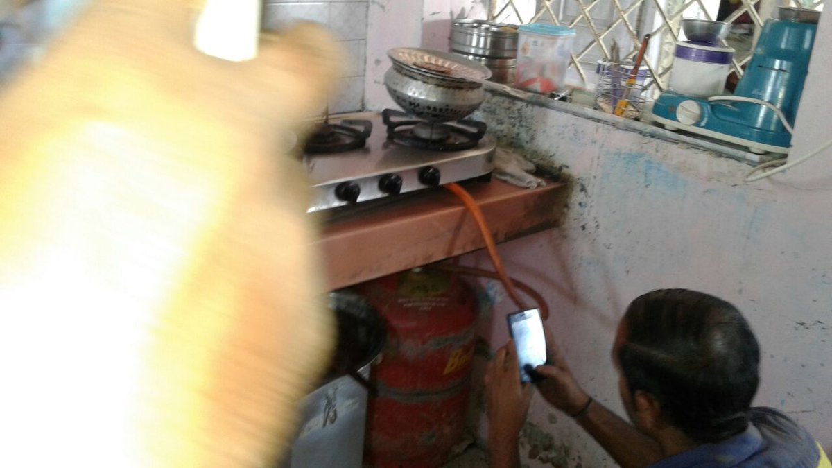 karanjagas's tweet photo. m/s karanja gas, karanja dist. washim. ( NAGPUR TERITORRY, MAHARASHTRA) staff doing rapid inspection photo-3 https://t.co/jt8rjPJwRX