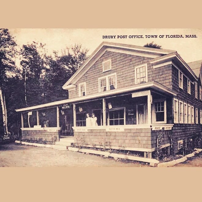 TheBerksGoneBy's tweet photo. The delightfully multifunctional Post Office, Florida MA #intheberkshires #floridama #mohawktrail #berkshires #history #ruralpostoffice https://t.co/HF2HJ4xKwl