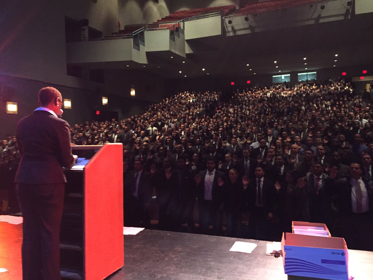 NYCD_DCOPS's tweet photo. Congrats to our new @CorrectionNYC recruits. Different lives, different experiences....1 journey. Welcome to NY's Boldest! @jointheboldest https://t.co/IWpNwwNgkT