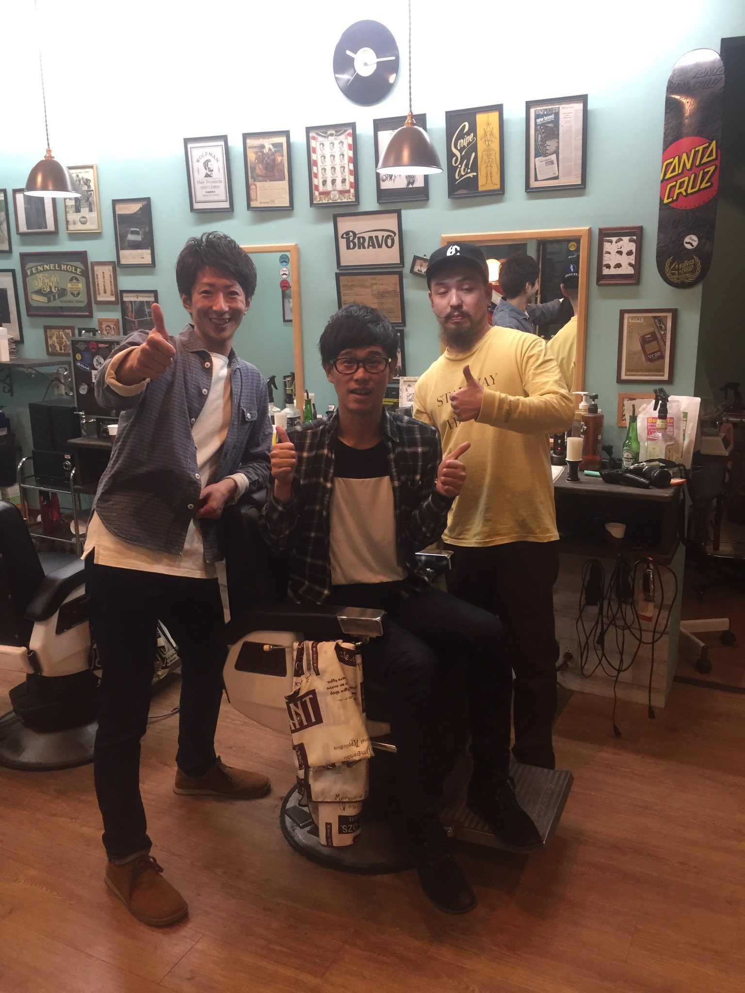 先川栄蔵 No Twitter 今日は五所川原市の美容室で髪きってもらいました ワイルド店長とイケメン店員さんがうるさすぎるくらいの絡みをしてくるアットホームなお店です 値段も技術も間違いないです みなさんいかがですか ゚ ゚ インスタでbravoで検索 先川栄蔵 No Twitter 今日は五所川原市の美容室で髪きってもらいました ワイルド店長とイケメン店員さんがうるさすぎるくらいの絡みをしてくるアットホームなお店です 値段も技術も間違いないです みなさんいかがですか ゚ ゚ インスタでbravoで検索