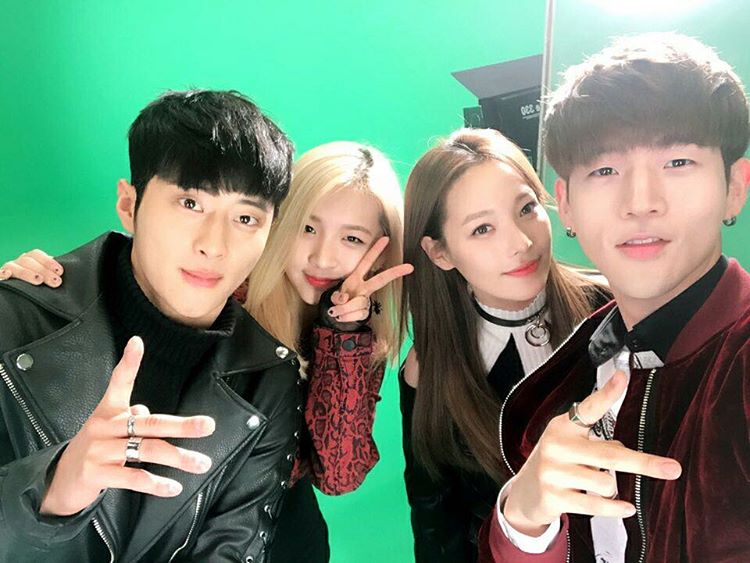 jiwoo_ph's tweet photo. [OFFICIAL IG UPDATE ]
K.A.R.D x JUSE TV
Something is coming!
#KARD #JUSETV #카드 #쥬스TV https://t.co/0hKPwDupju