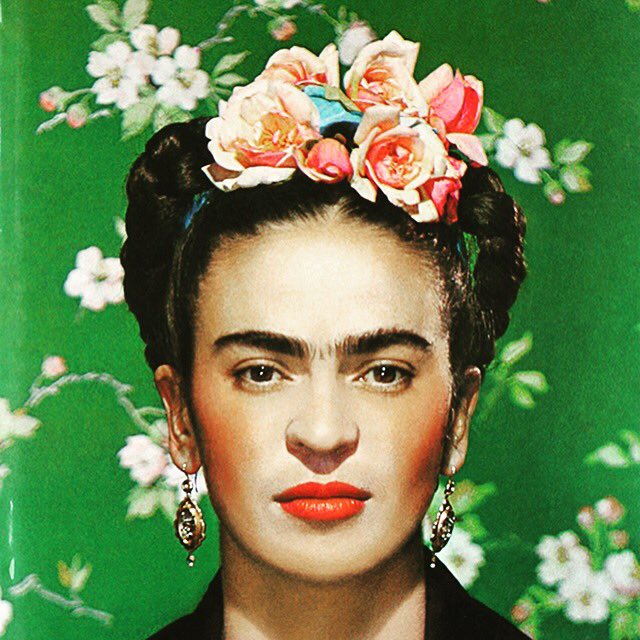 Chansepoester's tweet photo. @Thunbergia_1979 Frida Kahlo! https://t.co/cSbqOznyt1
