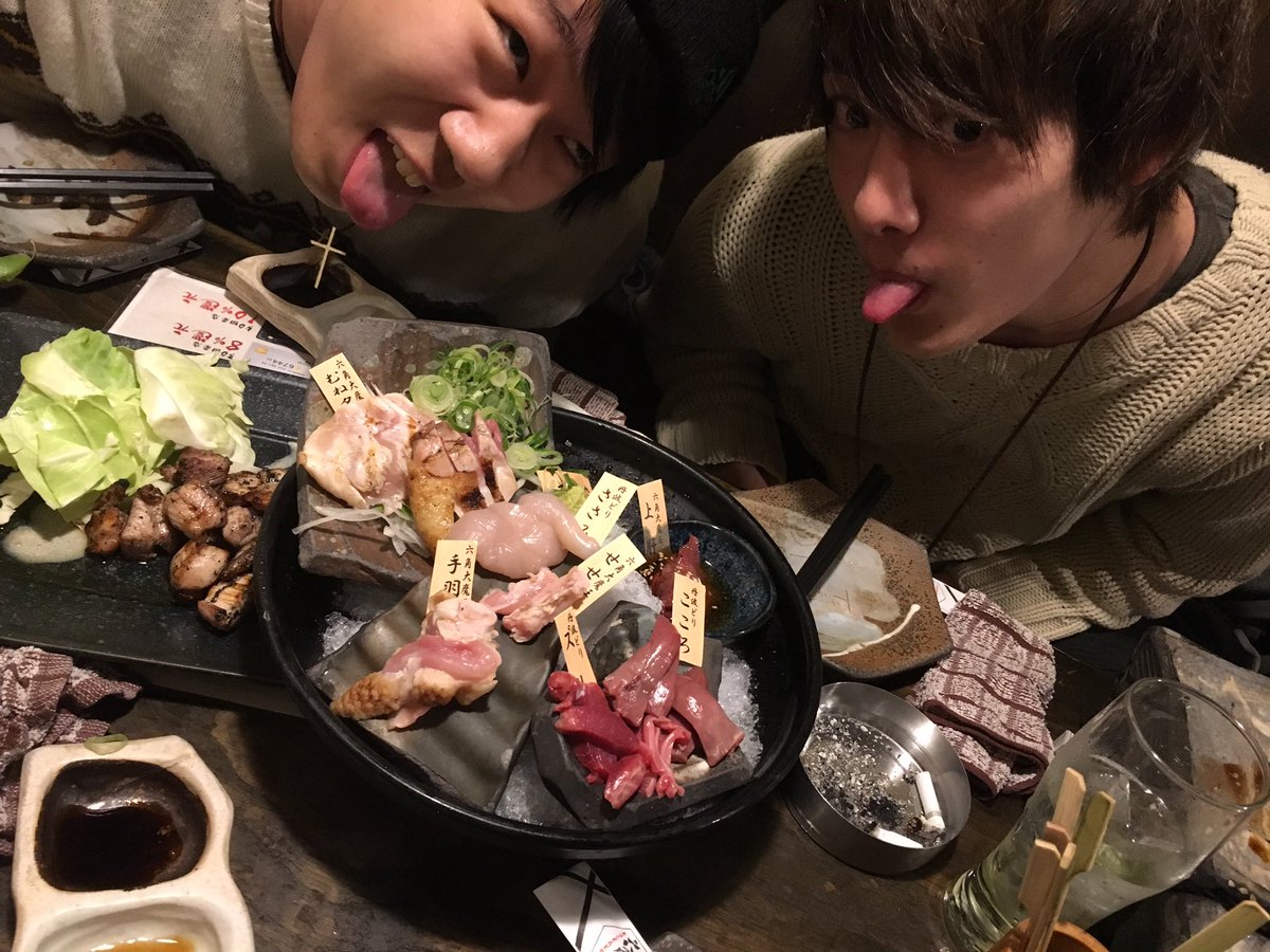 nrrtsky's tweet photo. カニ先生ごめんなさい！
鳥刺しです！ https://t.co/VIwbwf9ysy