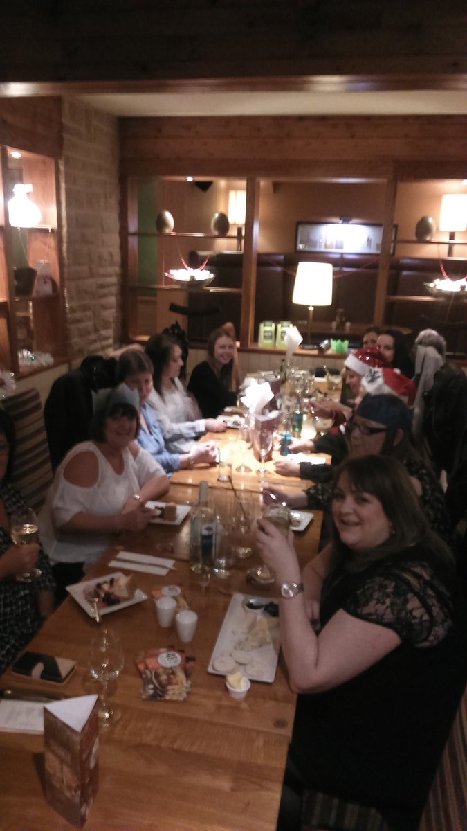 tt_solwaygate's tweet photo. Our PI girls on their Xmas Night out  @tt_solwaygate 🎅🎄 @ChrisvanceBFNI @SpencerGraydon @WeAreSUGM @rickjhatton @premierinn #bettertogether https://t.co/r1nyzfdaC9