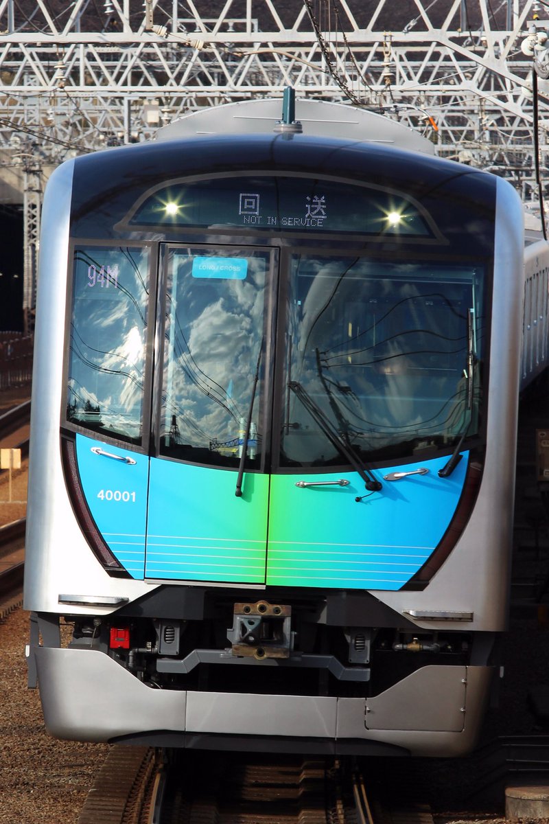Bou_picture's tweet photo. 2016/12/18(日)
メトロ9103F試運転
西武40101F回送
東急3003F試運転 https://t.co/19g4SpcL8K