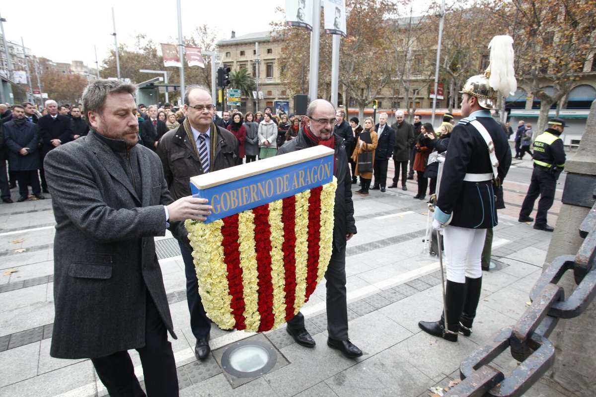 Gregorio Briz (@gregoriobriz) on Twitter photo Hoy homenaje del <a href="/el_justicia/">El Justicia de Aragón</a> <a href="/CHACortes/">CHA Cortes de Aragón</a> para la recuperación de los derechos históricos y libertades de #Aragon Hoy homenaje del <a href="/el_justicia/">El Justicia de Aragón</a> <a href="/CHACortes/">CHA Cortes de Aragón</a> para la recuperación de los derechos históricos y libertades de #Aragon