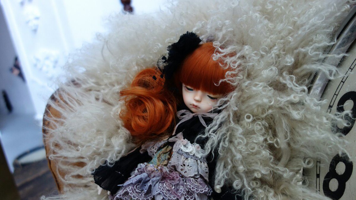 yuradoll2014's tweet photo. ジャン子ちゃんの眠り目が可愛すぎて悶ます…ほとんど眠りヘッドで撮影してた^_^;
お洋服はほづみ様（@VertusMaria ）
腹チラできるし装飾もすごいしもう…なんて言ったらいいかわからないんだけども色気もあるのです…ありがたや… https://t.co/SRqq4e1QnT