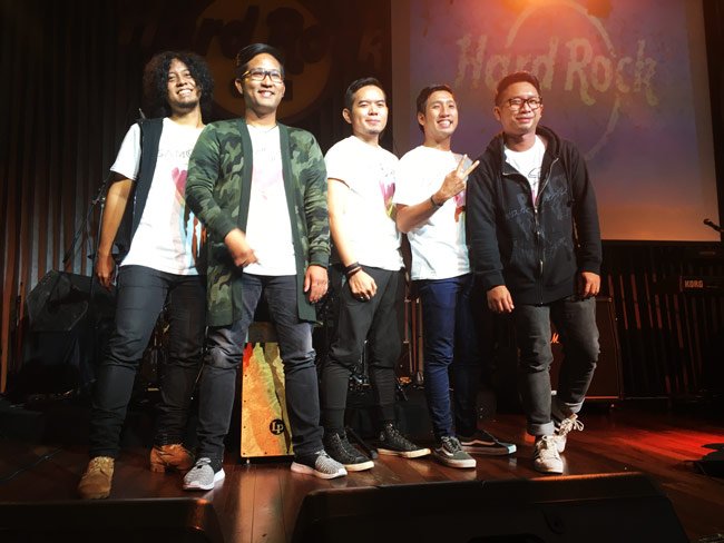 RT <a href="/RollingStoneINA/">Rolling Stone INA</a>: Samsons Melepas Single Terbaru, “I Love You” bit.ly/2hPcF7y