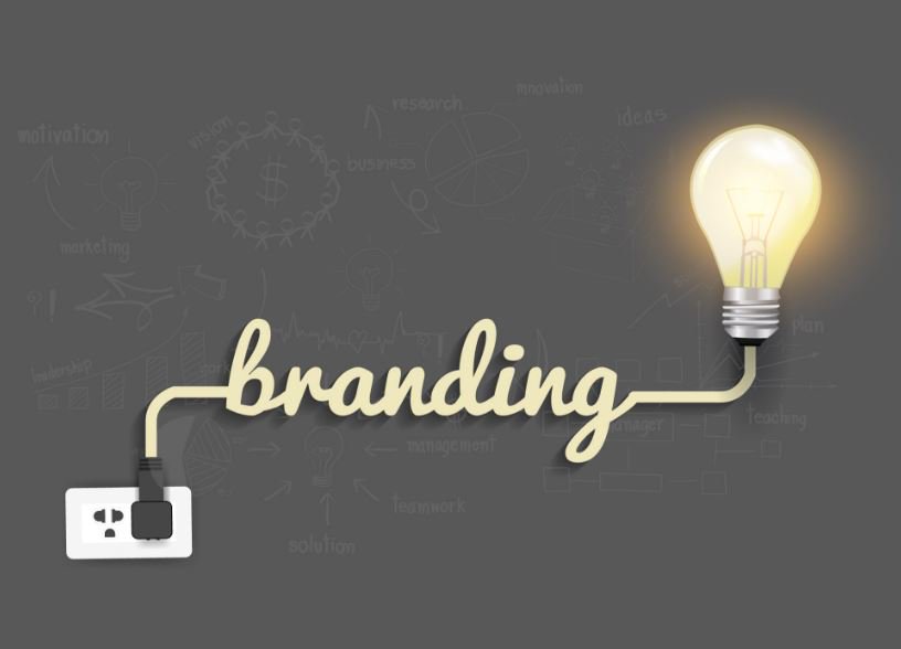 helenambaker's tweet photo. Read my latest blog 'the Future of Branding' https://t.co/j0uCcbVtRy
 #evolution #exploration #tuesdaymotivation #stevejobs #markzuckerberg https://t.co/IWSM5KoPxG