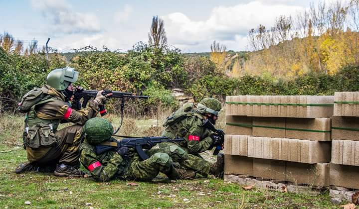 airsoft_ghost's tweet photo. Momentos Op.Katyusha @mecoairsoftclub #Loadout #FSB #K6-3 #DefenderII #Gorka #Smersh #Ak74NV #LCT #AEG https://t.co/1n5c3Y8jU3