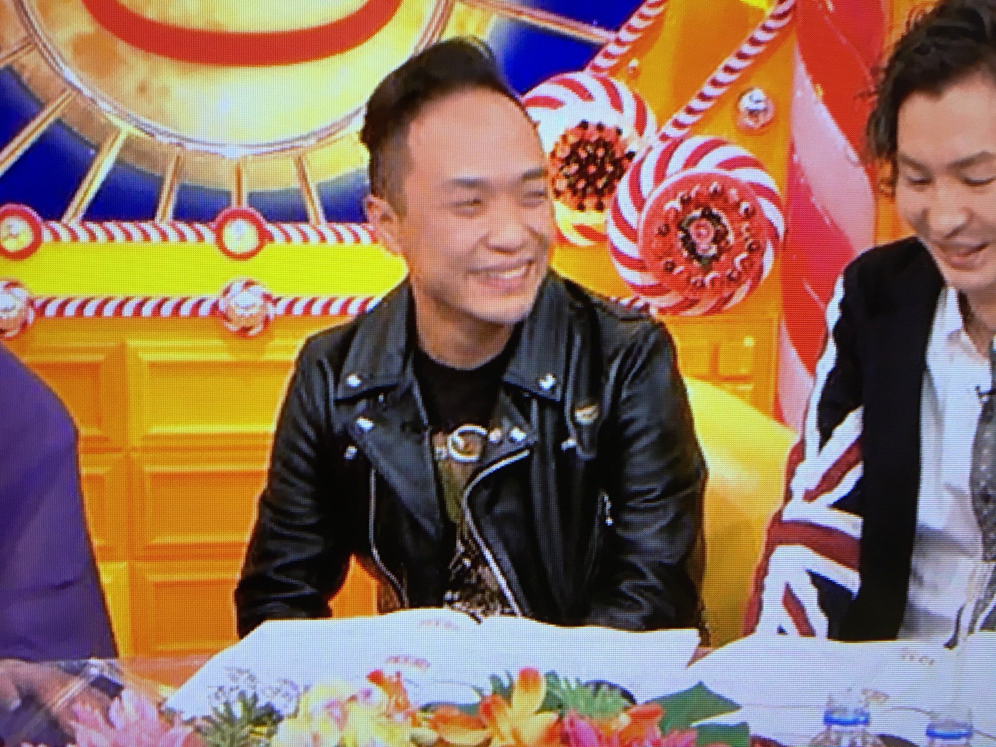 Kenzy على تويتر マツコの知らない世界 レコーディング エンジニアをしているスーパー銭湯マニアのリーダーが アーネル ピネダ Journey のような雰囲気を醸し出しながら Children Of Bodom のメタルtシャツを着ている 応援 Kenzy على تويتر マツコの知らない世界 レコーディング エンジニアをしているスーパー銭湯マニアのリーダーが アーネル ピネダ Journey のような雰囲気を醸し出しながら Children Of Bodom のメタルtシャツを着ている 応援