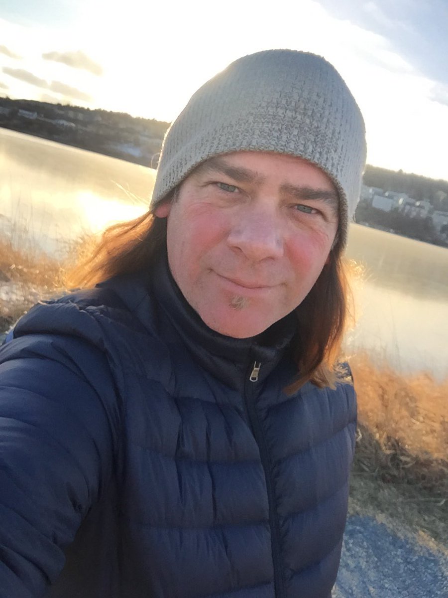 alanthomasdoyle's tweet photo. Good morning from St. John's. It is sunny, and beautiful, and -648°, or something. https://t.co/CjwjAaynqH