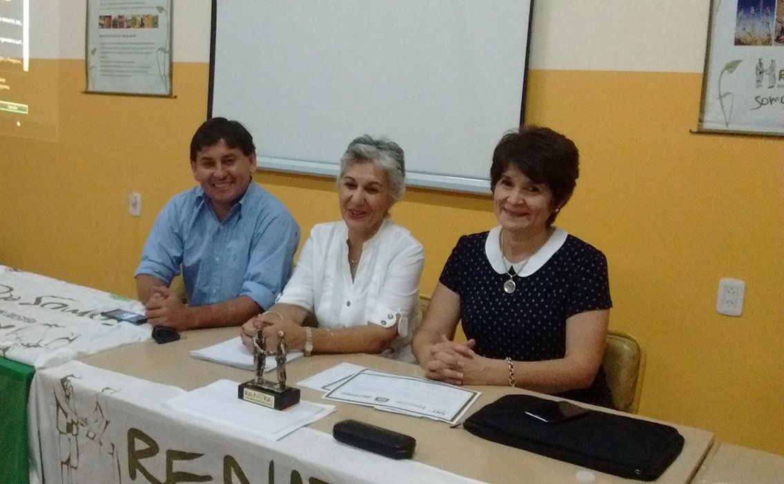 goo.gl/Bo2dhi RENATRE La Pampa capacitó a trabajadores y productores sobre los beneficios de la Registración Rural