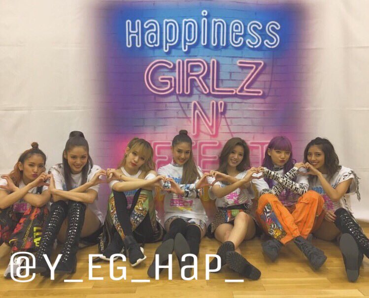 Y_EG_Hap_'s tweet photo. 本公演ラスト最高でした
l say なご!   You say やー！
#GIRLZ_N_EFFECT #Happiness 
#nagoya 
YURINO https://t.co/mWvzQ9EbK6
