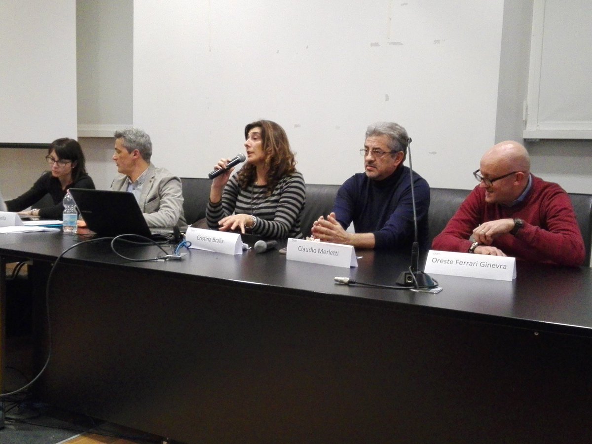 edudesigner2016's tweet photo. Seminario EduDesigner i relatori #edudesignet2016 #digitalteacher #digitallearning https://t.co/LItrg7MFct