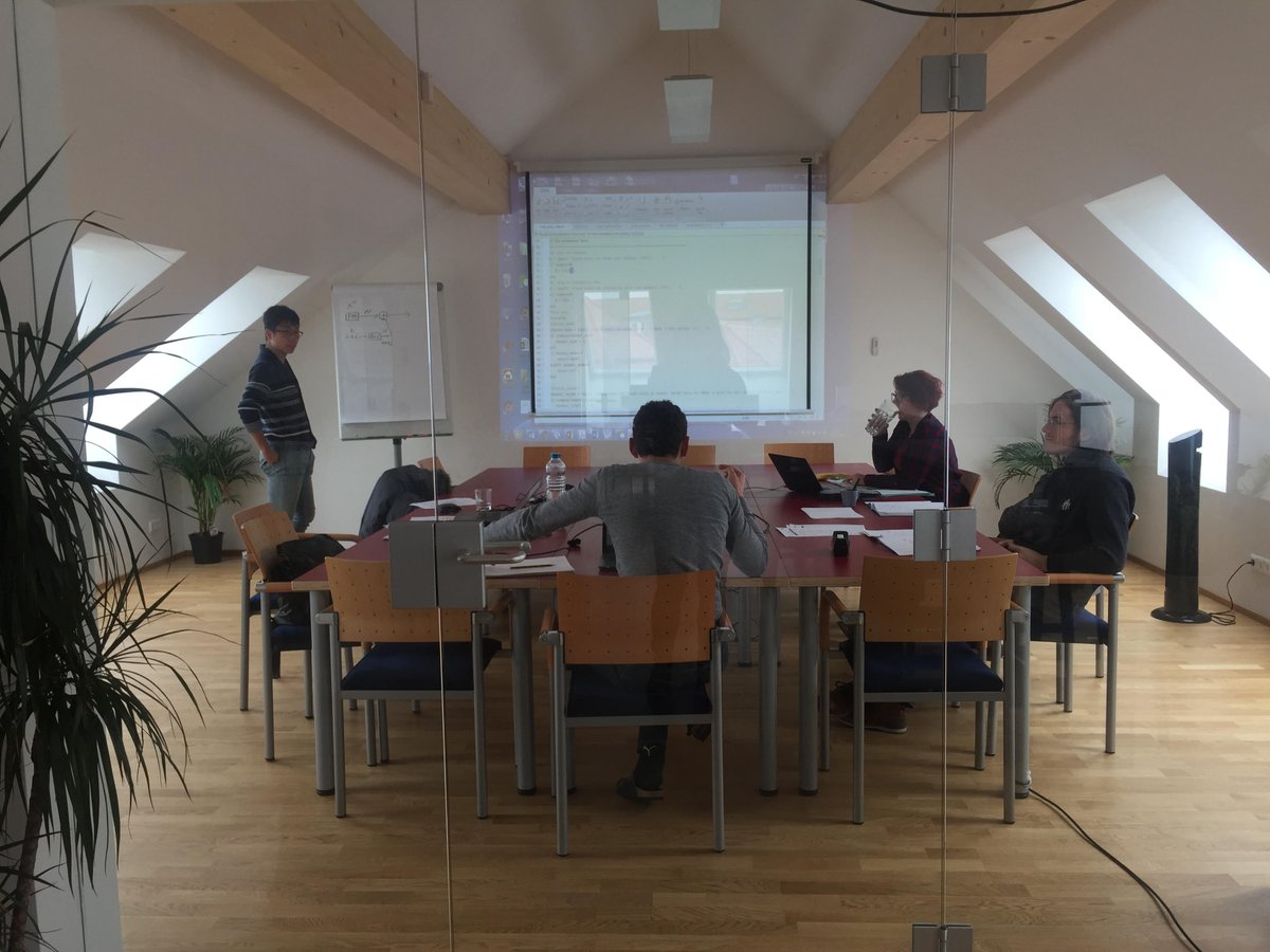 PATRIOT9629's tweet image. Bin of TU/E introducing #polarcodes to the RTD Team of Technikon in VILLACH #villach #polarcodes #workshop #research #eureka #eurostars