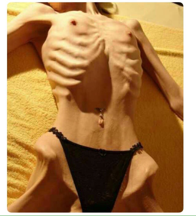 My actual goal thoooo #anorexia #thinspo #bonespo #hipbones #skinny.