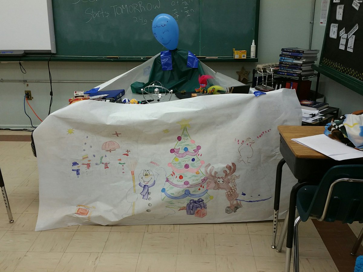 drewaross's tweet photo. Was left a Christmas present last night! Wondering what I got? #englefeld #epssd https://t.co/3BmWOAwESa