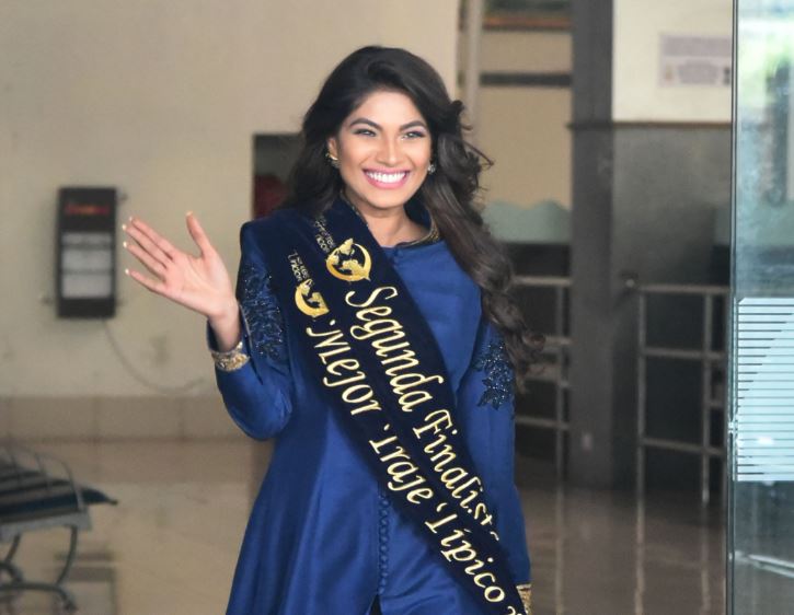 Our stunner! Captain Lopa Slays.. Winning hearts all over 😘😘