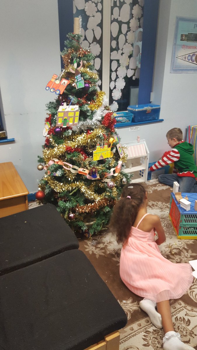 NKC_Newborough's tweet photo. #christmascountdown  (5 days) https://t.co/F2z1bMWVSS