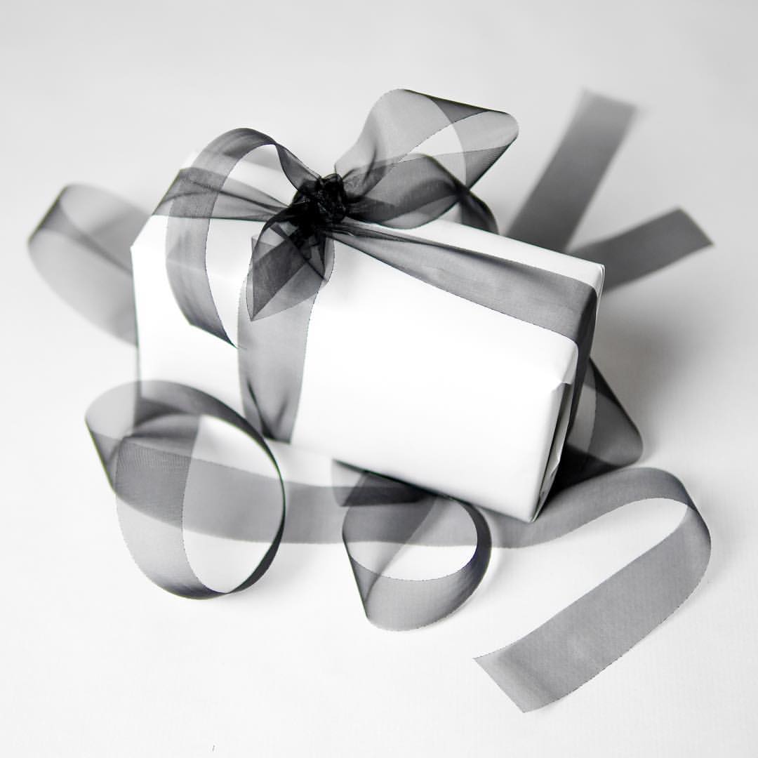 ¡Último día para realizar tus compras de #Navidad en #OIANORA! oianora.com #cosmeticasaludable #embalajegratis #muestrasgratis