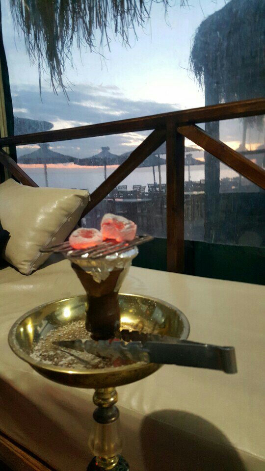ahmettParlakk's tweet photo. #mersinde #gun #batimi 🖑 (@ Pompei Beach in Mersin) https://t.co/Lseov1dloC https://t.co/q0D8FoYfwP