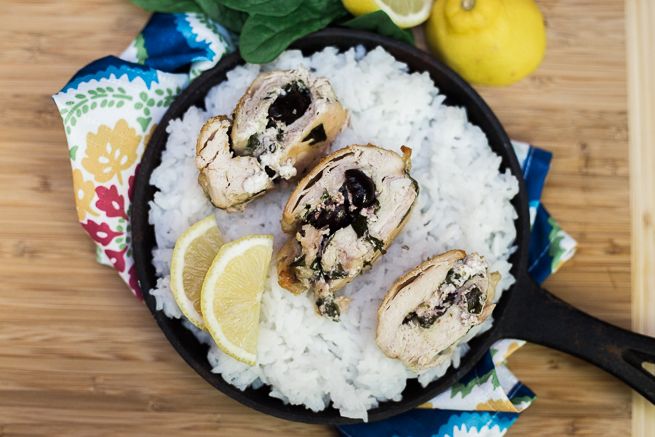 TheRebelChick's tweet photo. Check out this Mediterranean Stuffed Chicken Recipe on a bed of Lemon Rice #ad ##SUCCESSfulHoliday https://t.co/bTg3u3BWCT https://t.co/y28yP0KPq1