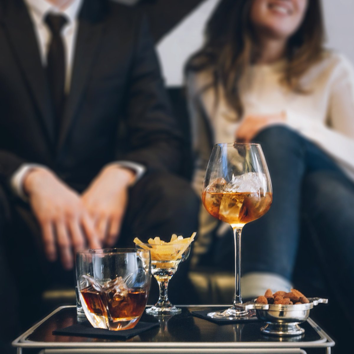 HennessyPH's tweet photo. Fancy a glass of Hennessy X.O to start off the holidays right? Discover new ways to enjoy Hennessy X.O this festive season. #HennessyPH https://t.co/7hpfeAr5dg