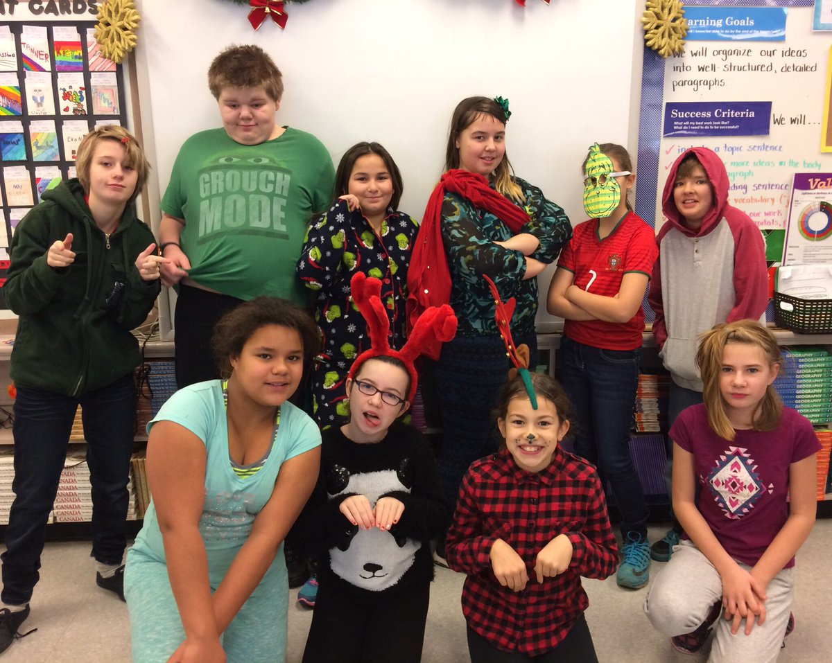 jfediurek's tweet photo. Welcome to Whoville! It's Grinch Day @hcbrantford #12DaysOfChristmas https://t.co/Yg6rUi4t8v