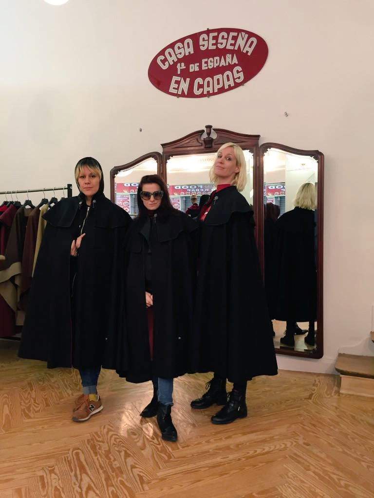 Locas Por Madrid tweet media