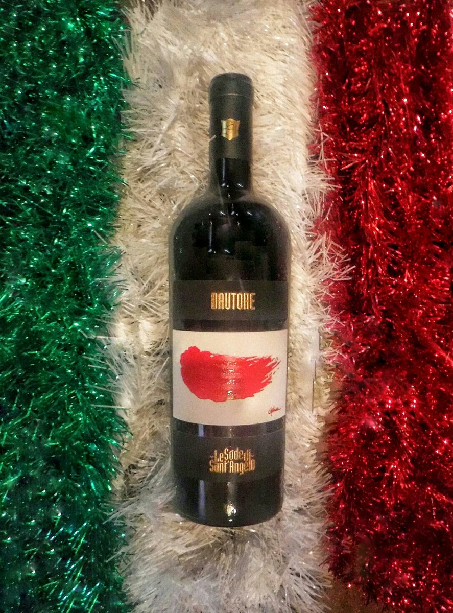 sodesantangelo's tweet photo. Are you dreaming of a #wine #Christmas in #Tuscany?
Dautore 2014 IGT Maremma Toscana, a special wine 🍷for your🌲 christmas holidays ! https://t.co/emZcmn6j5d