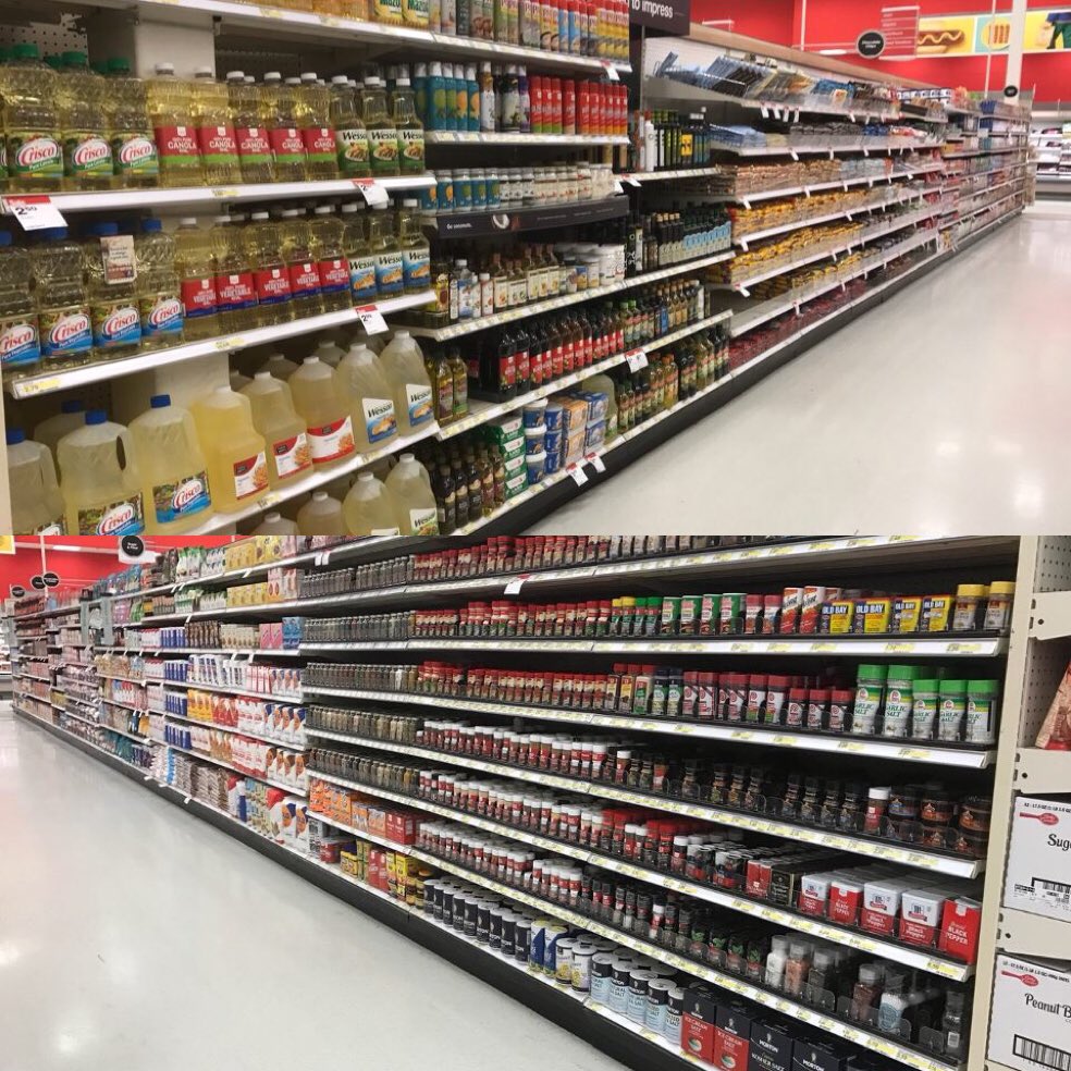 Wait, Christmas is 5 days out? Can't tell by this baking aisle! #T619 is ready for cookies! <a href="/Handler29/">Mandee Handrahan</a> <a href="/Adam_Reiter/">Arbitrum Now</a>