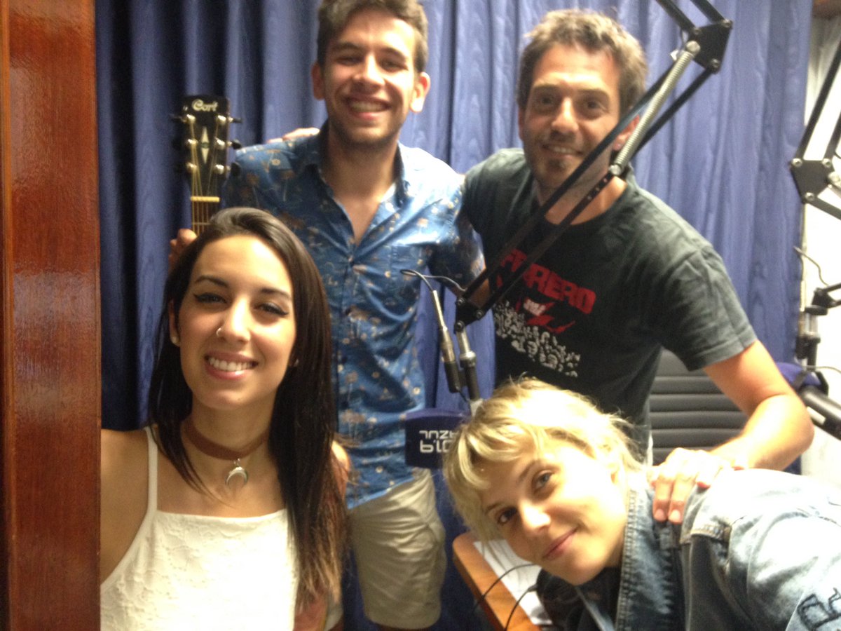 mentaleros's tweet photo. #CANTATE2 con @MawiOficial presentando su disco con toda la onda! https://t.co/sv7lhH9cDf